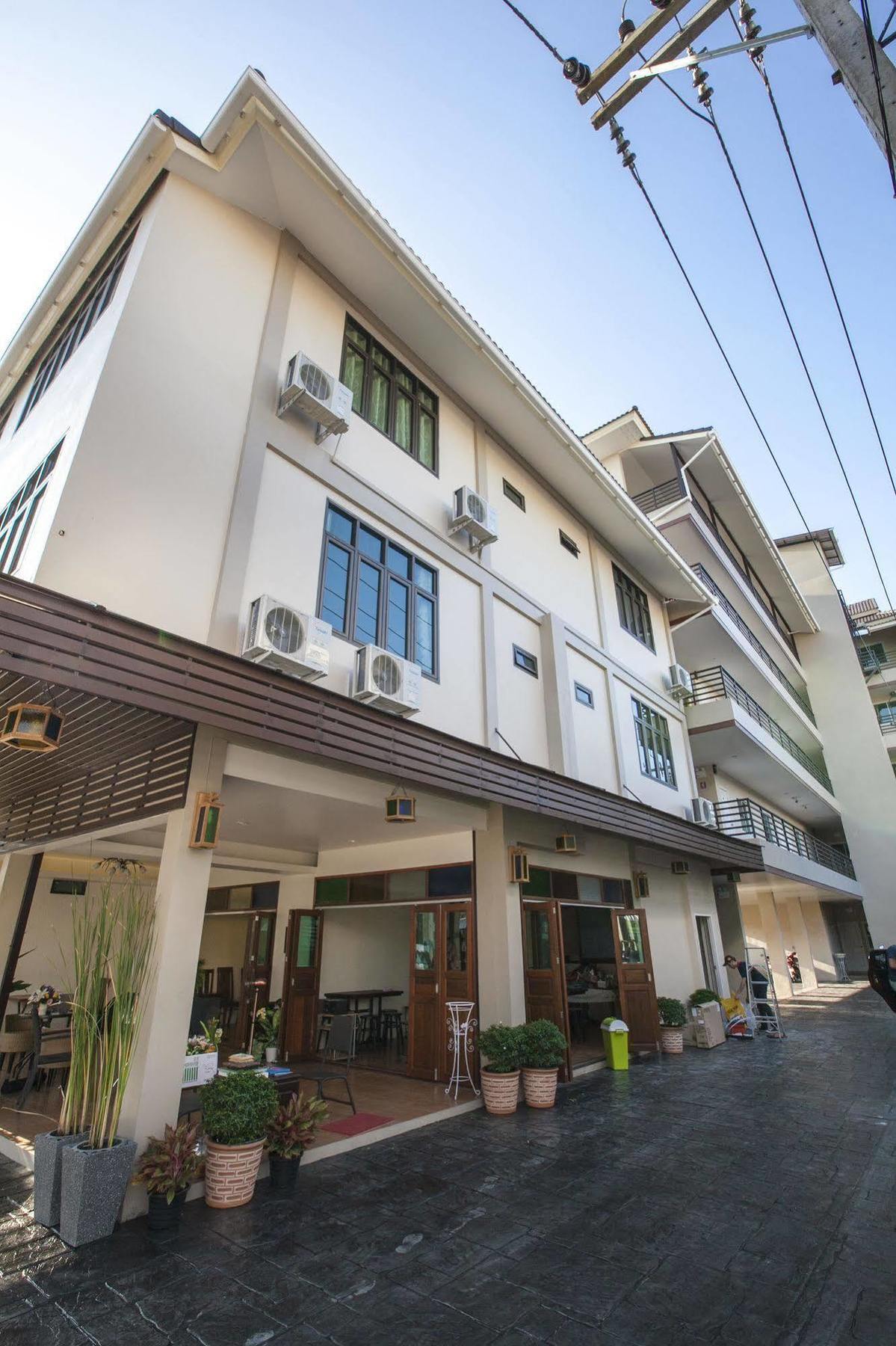 Chiang Mai Waroros Boutique Hotel Exterior foto